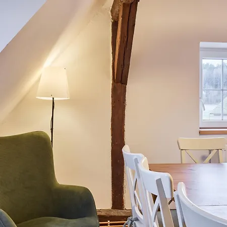 6 By Interhome